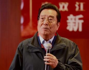 李双江回复粉丝:儿子的路已经规划好了,不唱歌就少了精神寄托