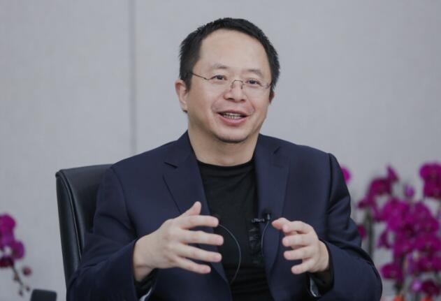 周鸿祎:企业要往“All in AI”方向走 建立AI信仰!